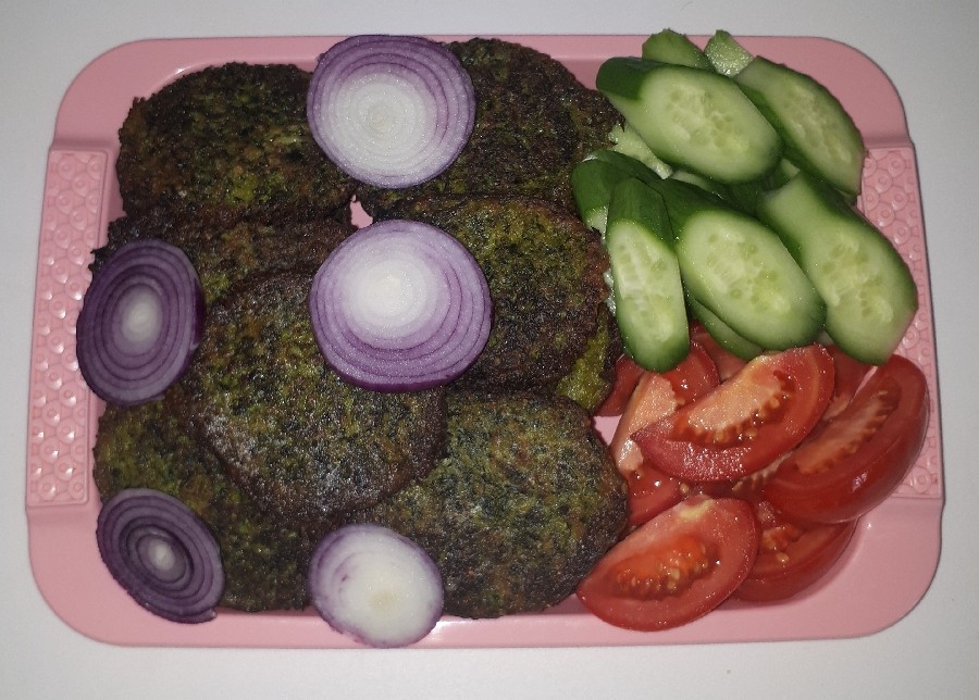 شام ساده # کوکو سبزی # همراهان خوبم جاتون خالی #