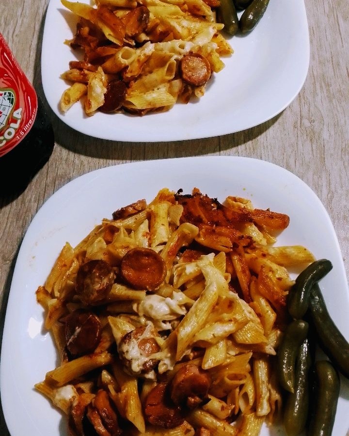 پاستا خوشمزه باسوسیس??