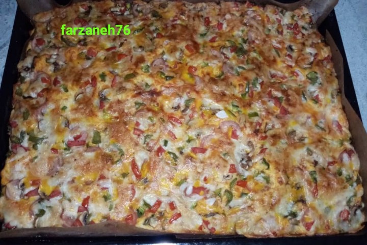 پیتزا دورهمی خانوادگی