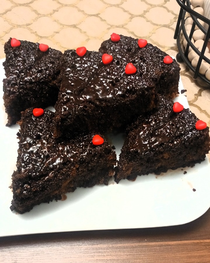 کیک خیس شکلاتی 