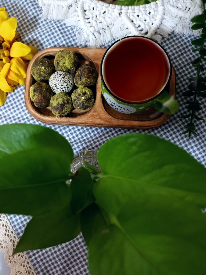 توپک خرمایی چهار مغز مغز دار