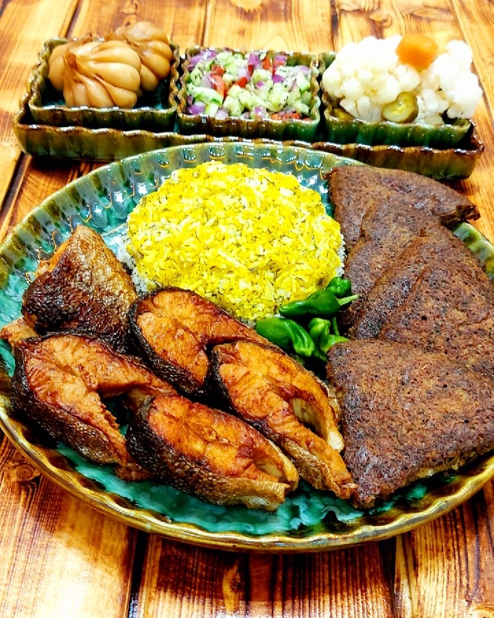 سبزی پلو و ماهی و کوکو❤️❤️❤️