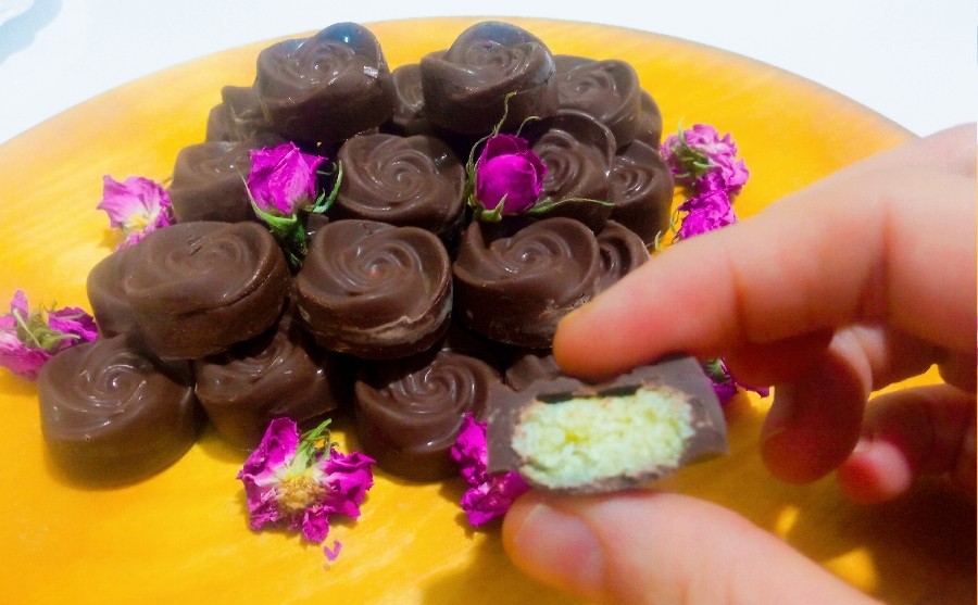 شکلات نارگیلی