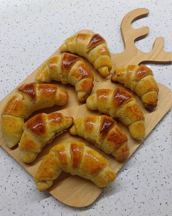 کروسان شکلاتی