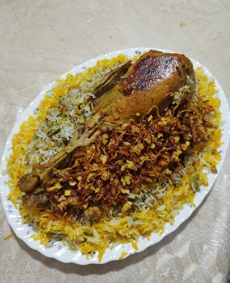 باقالی پلو با بوقلمون