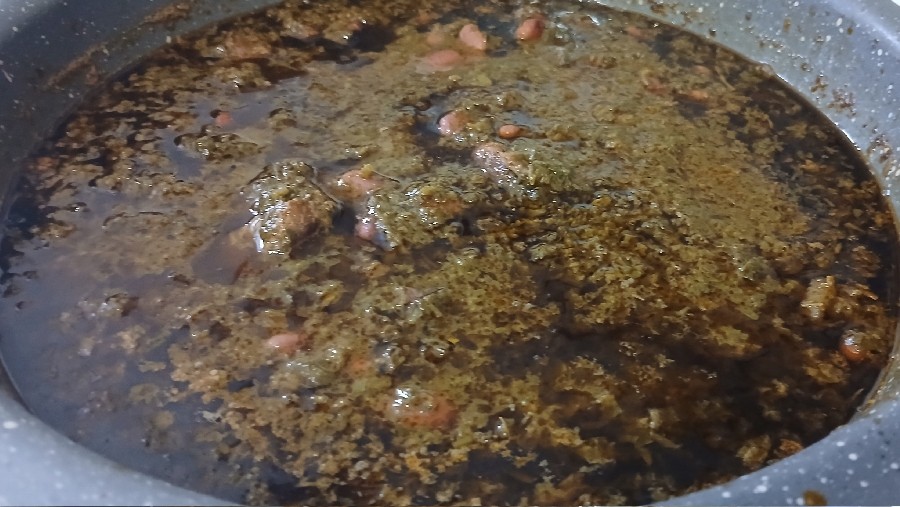 قورمه سبزی مامان پز 