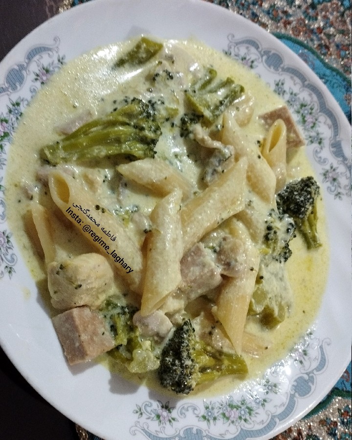 پاستا با سس آلفردو