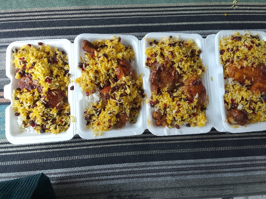 زرشک پلو با مرغ 