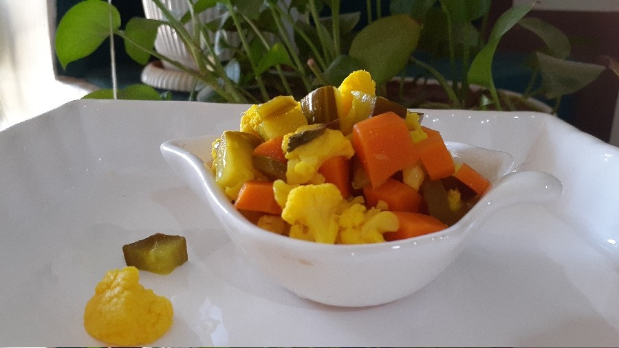 ترشی گل کلم فوری