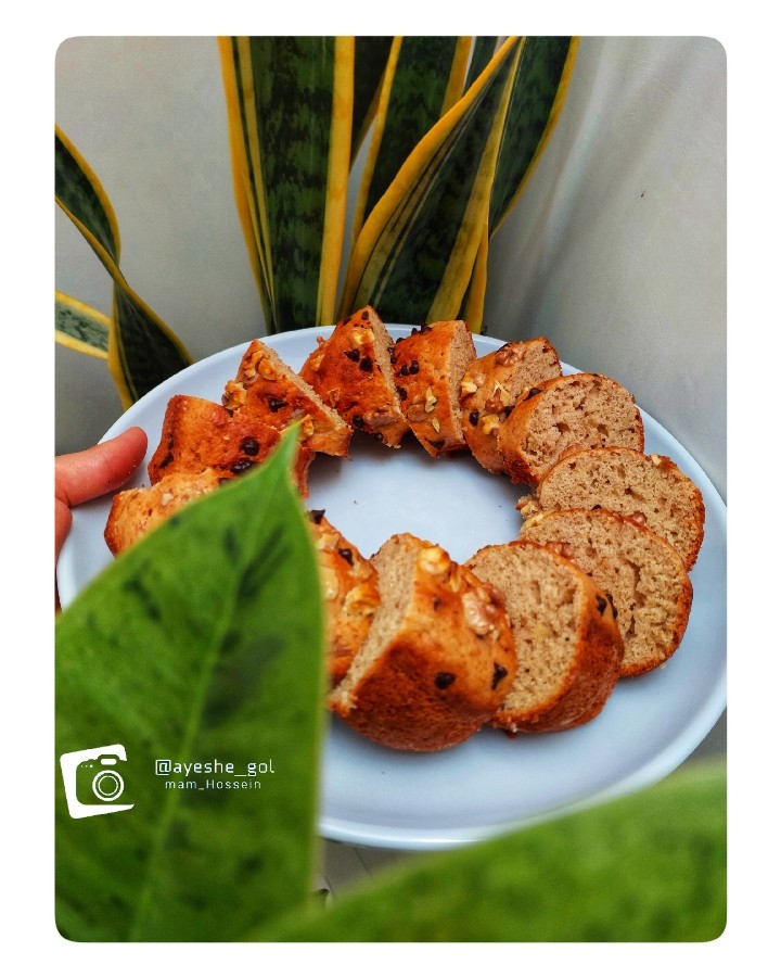 کیک موز و گردو 