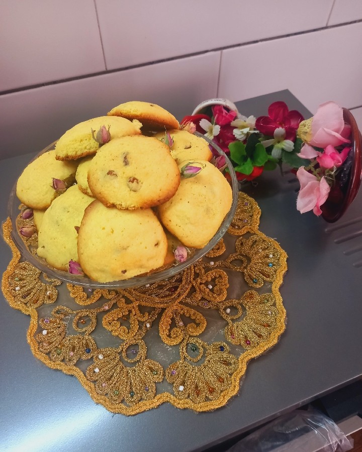 شیرینی کشمشی