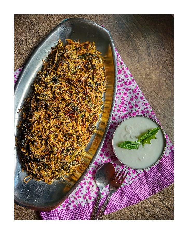 بورانی اسفناج بارشته دستپخت مامانم 