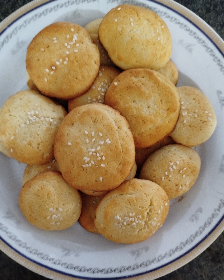 کلوچه کنجدی