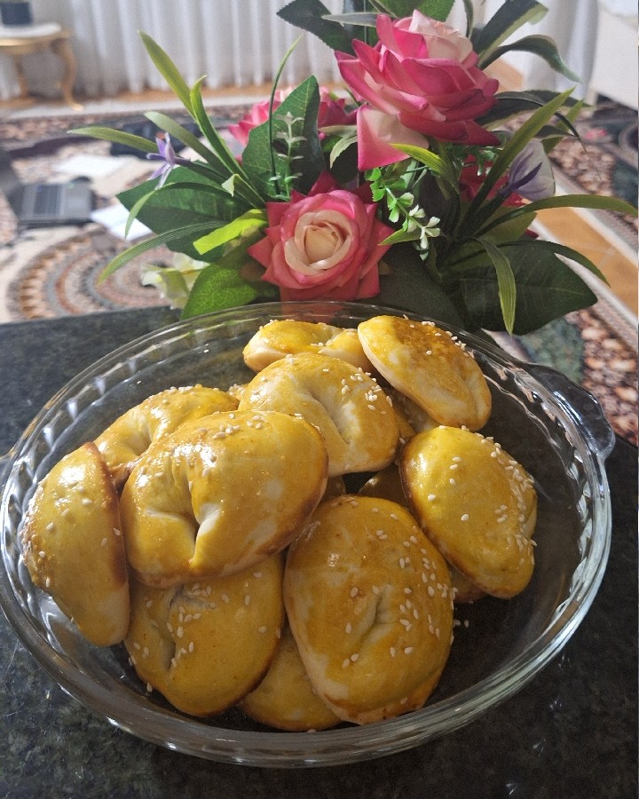 پیراشکی مرغ و قارچ