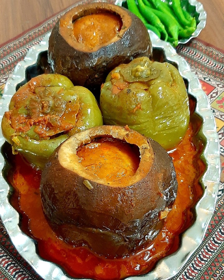  دلمه بادمجان وفلفل دلمه 