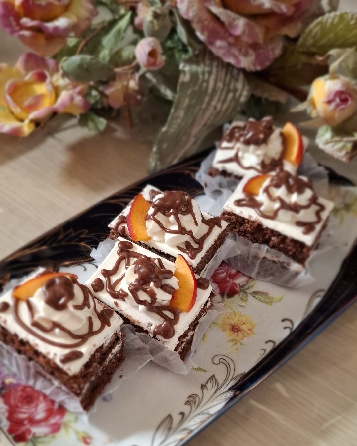 شیرینی تر در تابه رژیمی 
مربای سیب زعفرانی