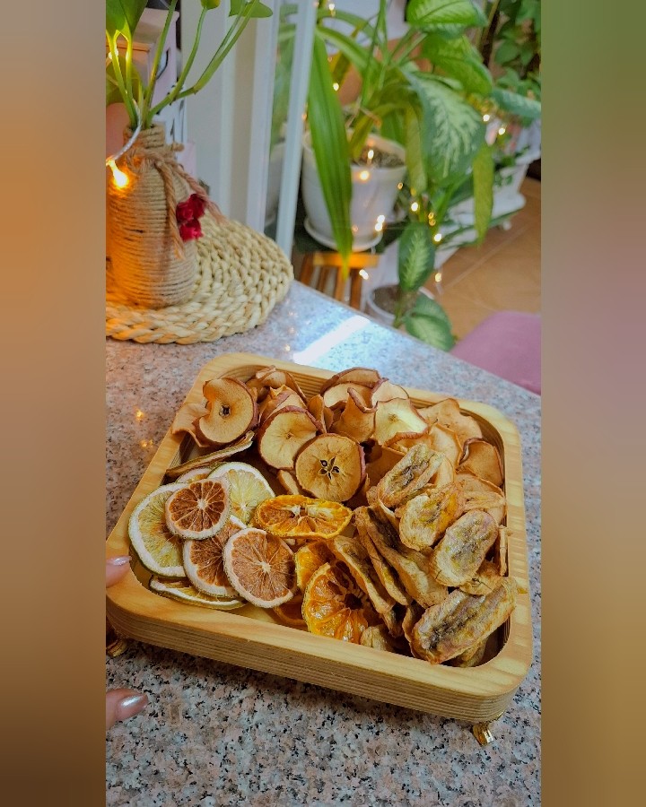 میـوه خشـک واسه میان وعده عالیــه