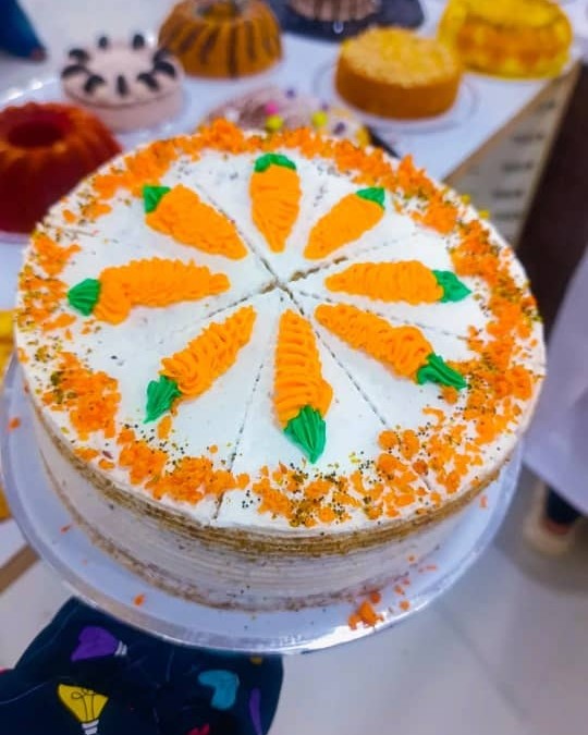 کیک هویج گردو