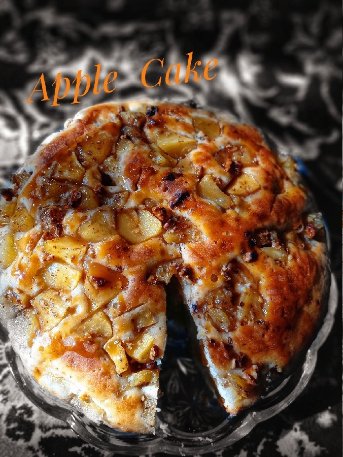 کیک سیب و گردو