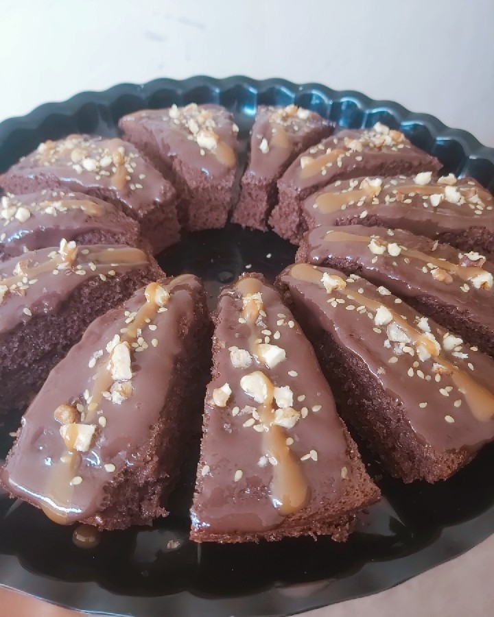 کیک شکلاتی?
