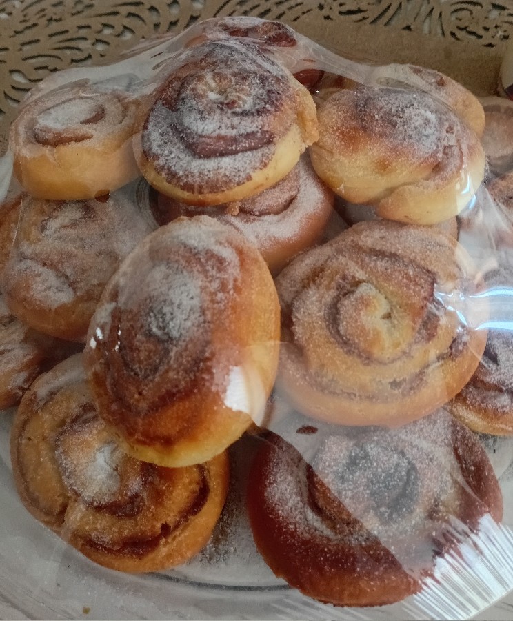 رول دارچینی