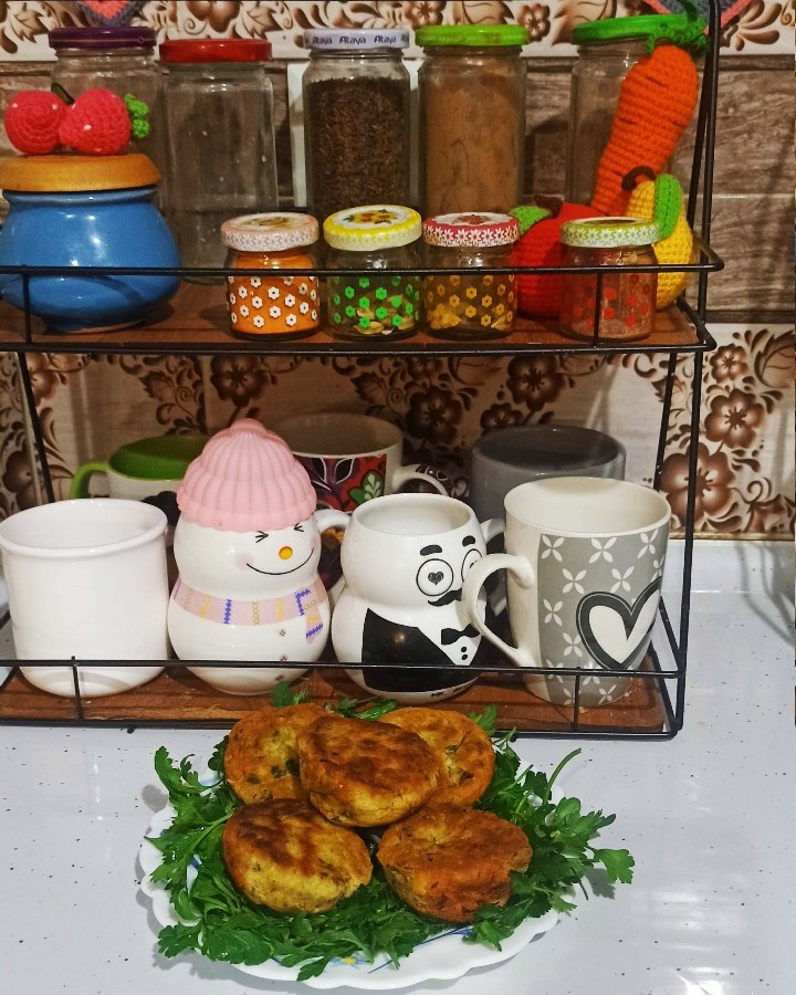 پیراشکی سبزیجات 