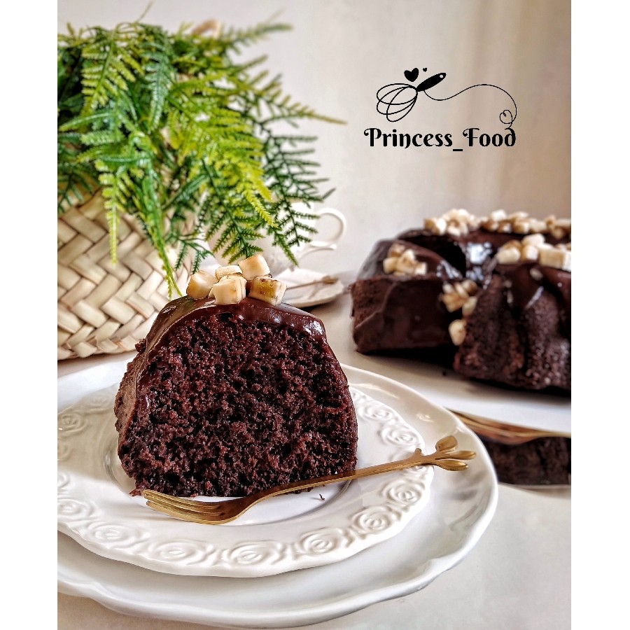 عکس کیک موز و شکلات