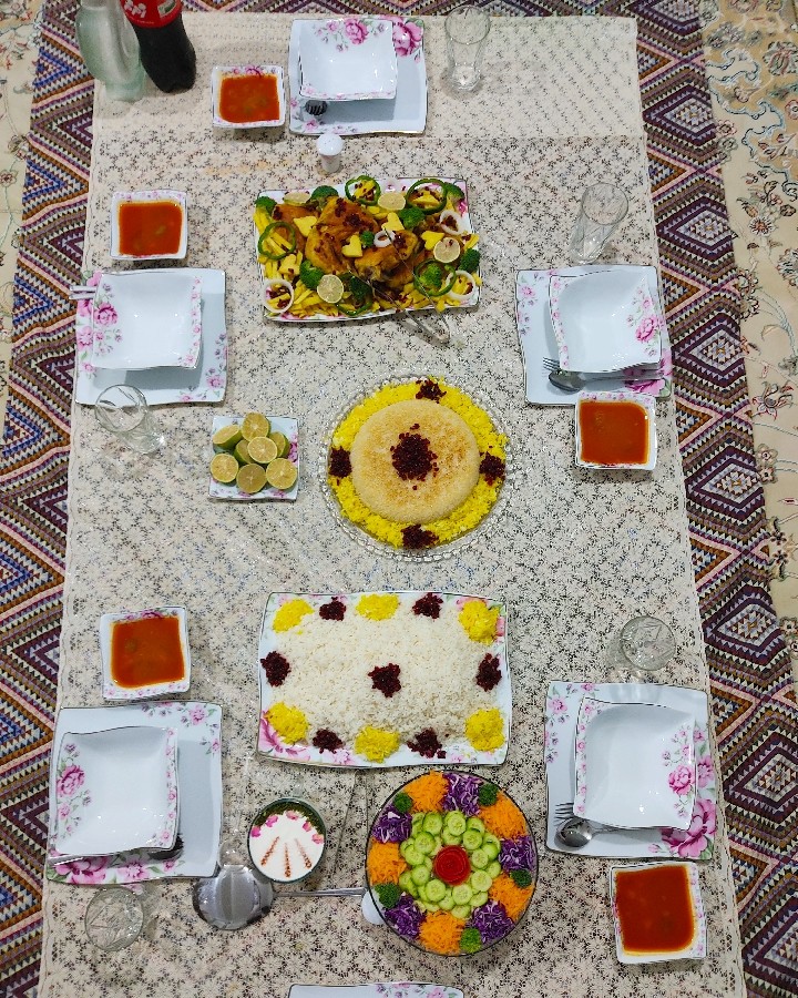 ?دورهمی خونه دوست قشنگم?(ورق بزنید)