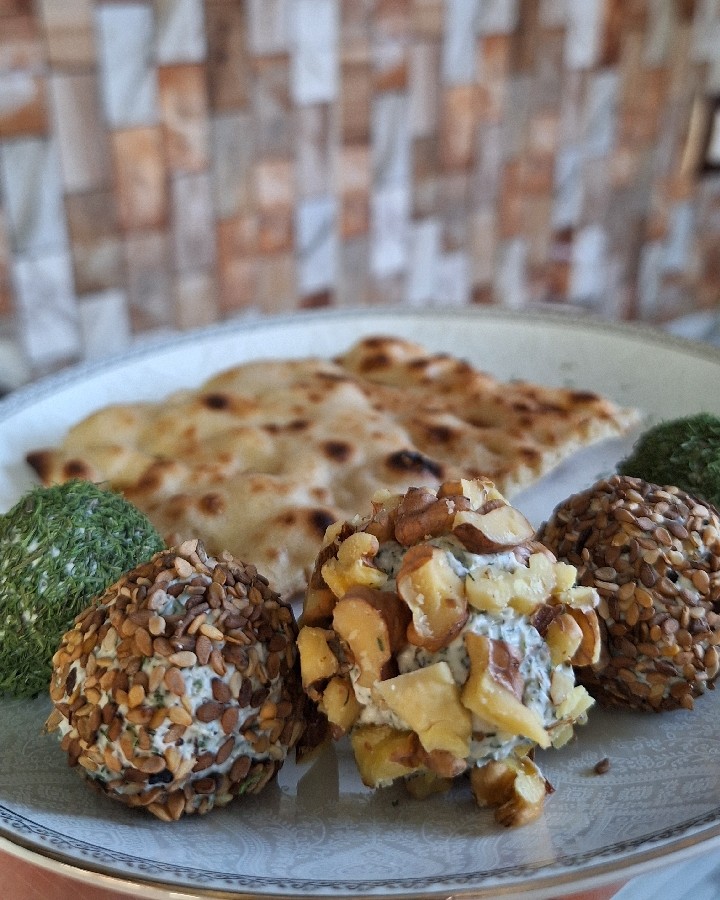 توپک پنیری سرد
#صبحانه #توپک_پنیری #صبحانه_سالم