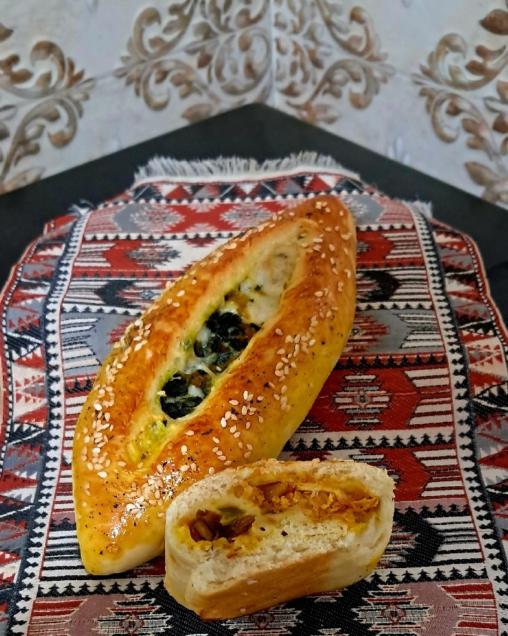 پیراشکی و اشترودل 