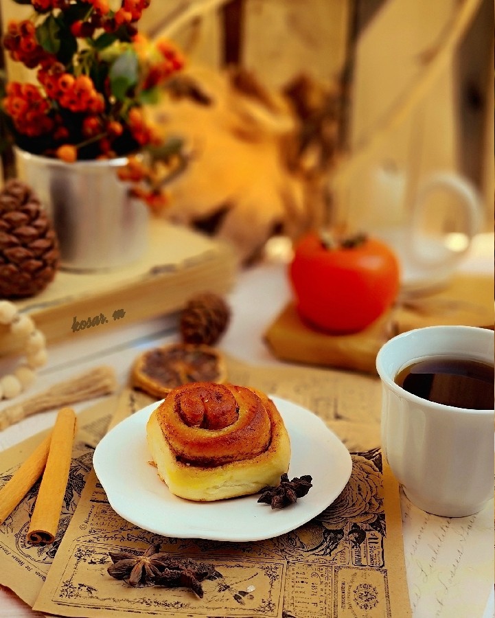 نان رول دارچینی