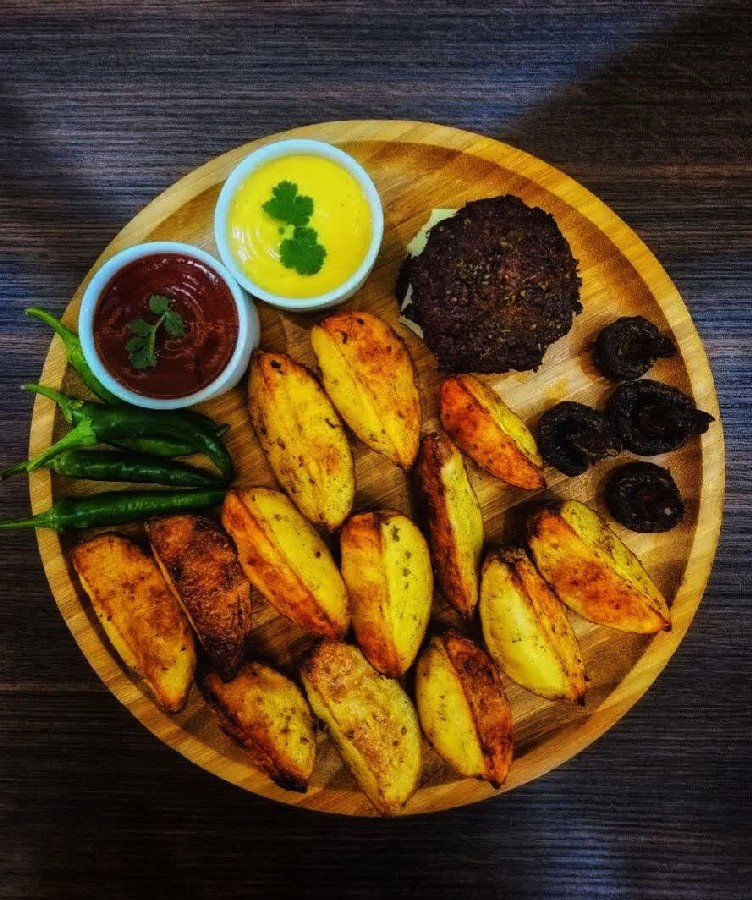 بشقاب تنوری