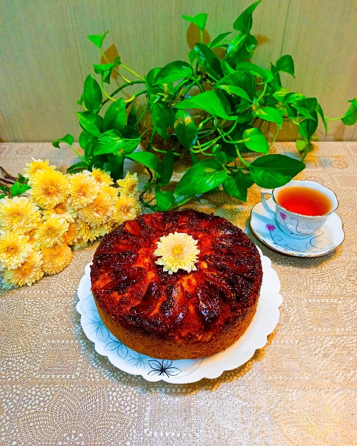 کیک سیب کاراملی