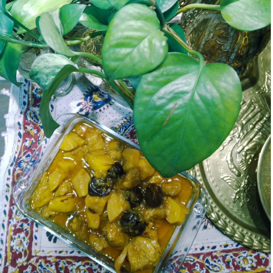 خورشت به و آلو