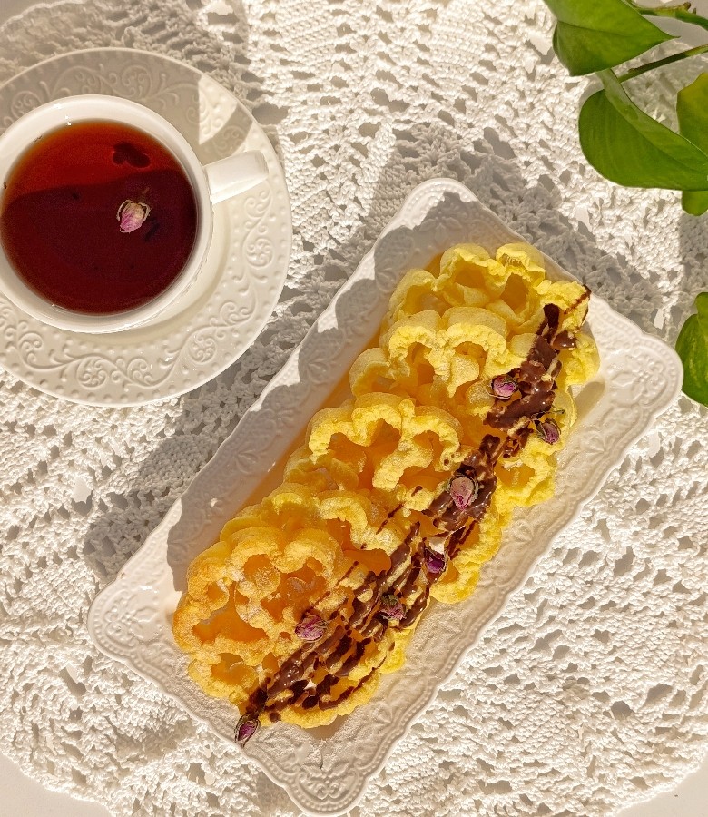 شیرینی پنجره ای 