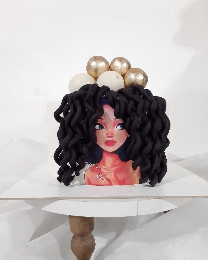 کیک مو فرفری