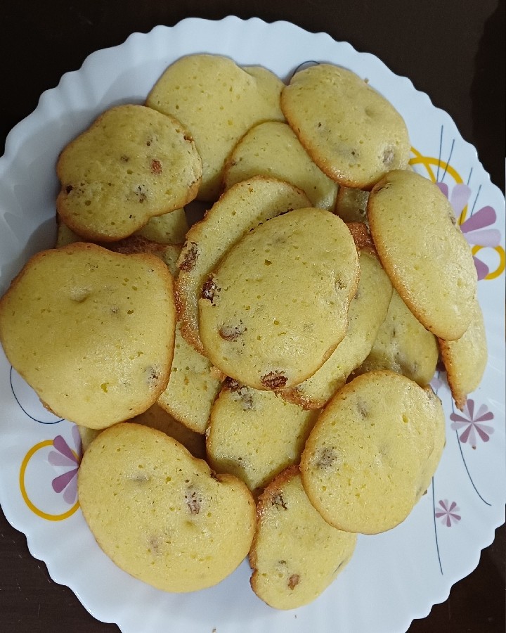 شیرینی کشمشی 