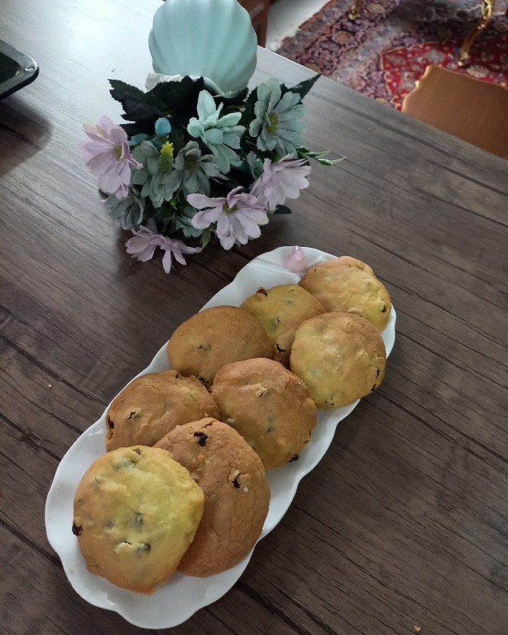 شیرینی کشمشی