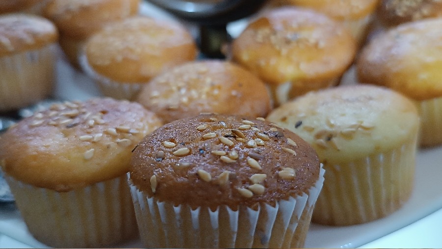 کیک یزدی  با بافت بسیار عالی و‌خوشمزه