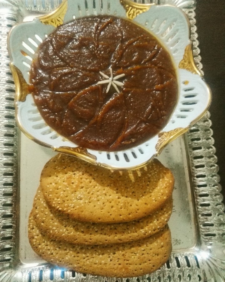 حلوا وکلوچه محلی