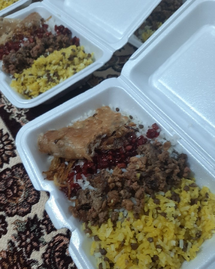 عدس پلو مخلوط