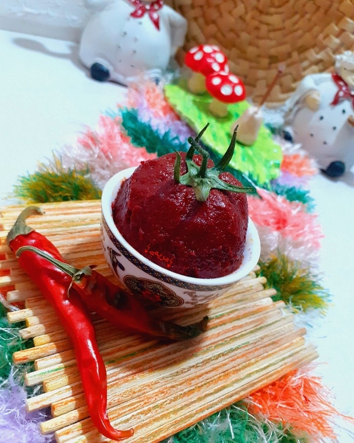 عکس رب گوجه فرنگی خانگی