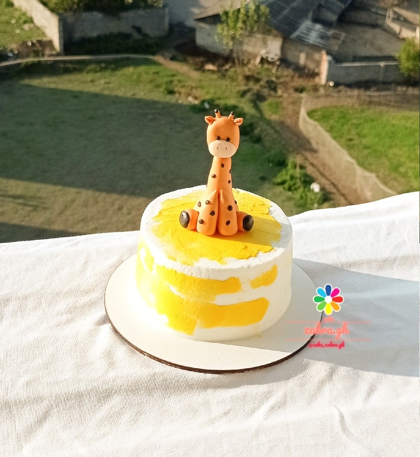 کیک تولد زرافه
