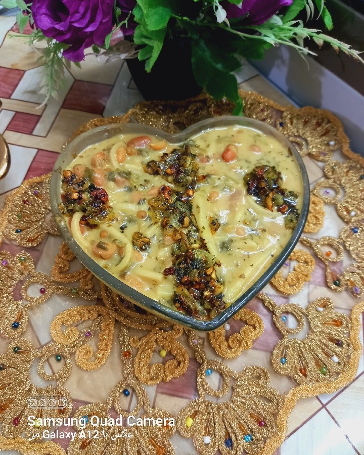 اش رشتــــــــــــــه??❤