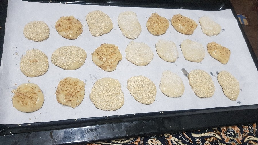 کلوچه کنجدی