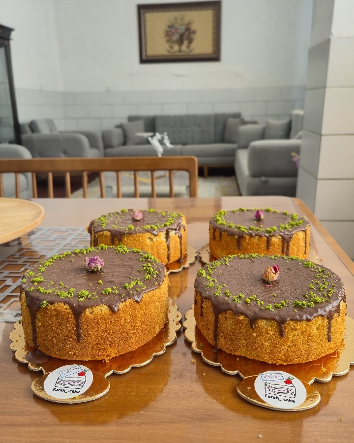 کیک هل و گلاب