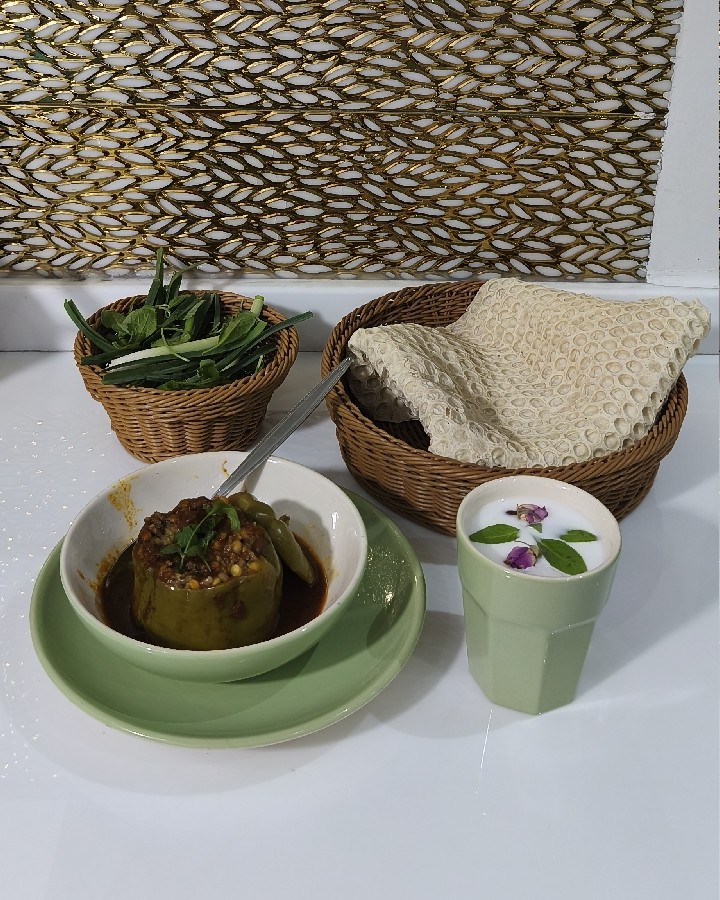 دلمه فلفل دلمه ای