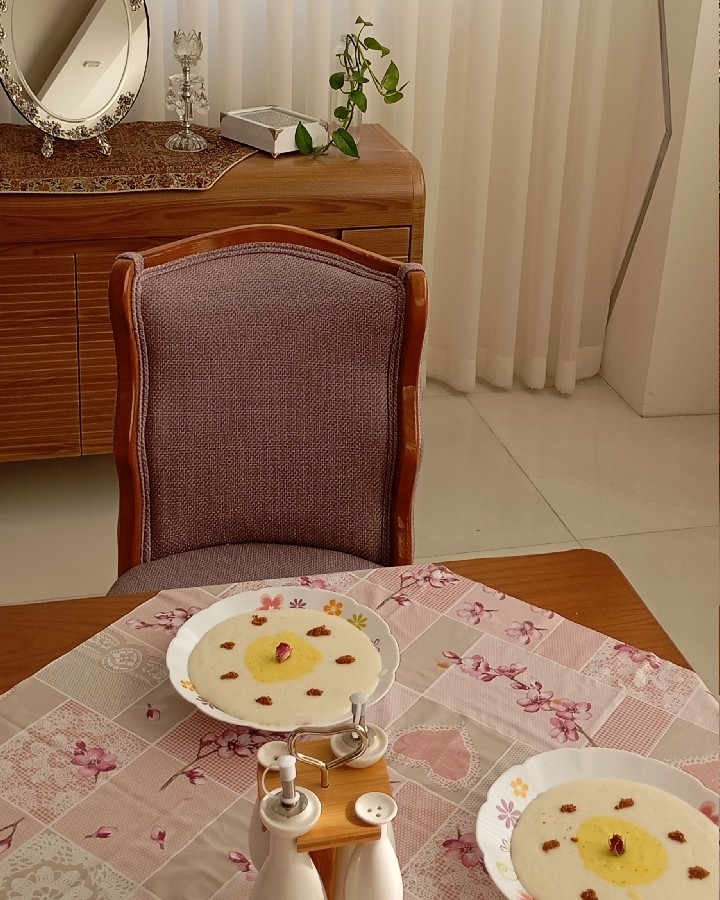 فرنی با آرد برنج برای صبحانه