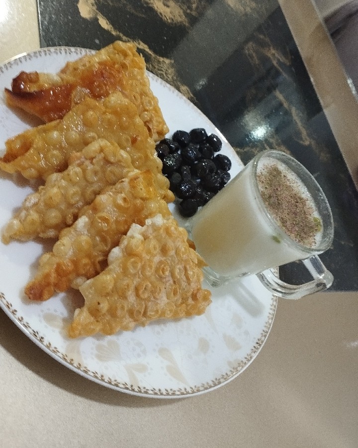 سمبوسه خوشمزه 