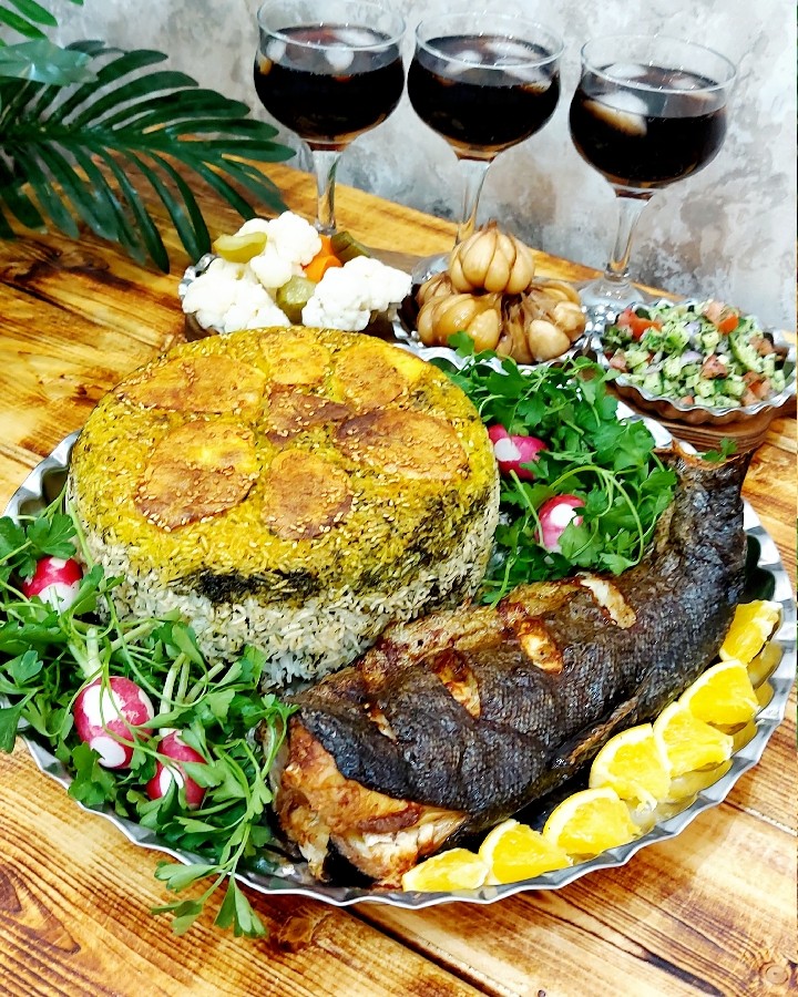 سبزی پلو و ماهی شکم پر❤️❤️❤️